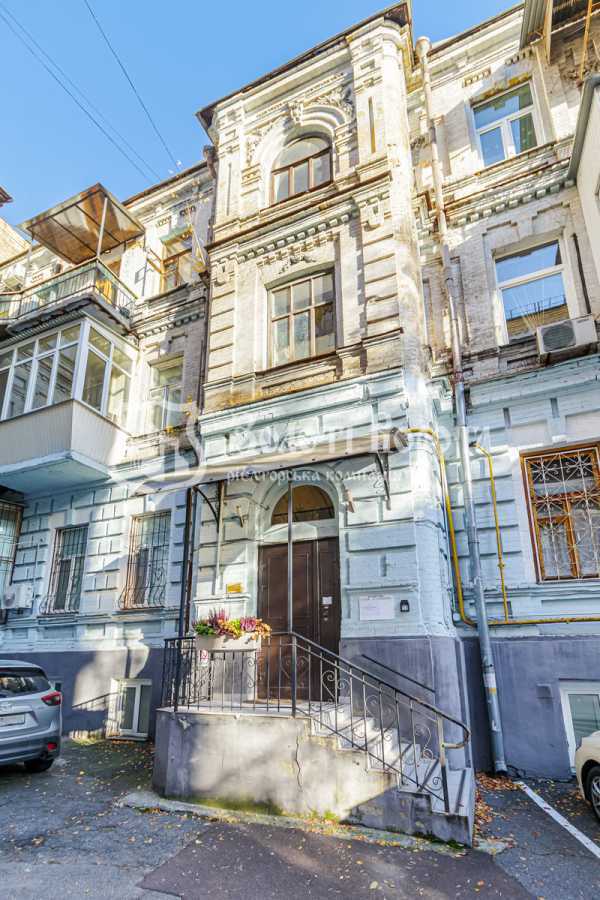 Продажа 2-комнатной квартиры 61.1 м², Тарасовская ул., 19Б