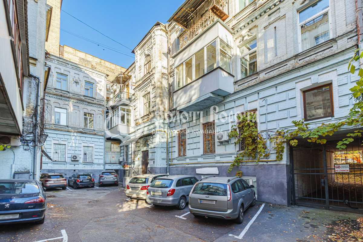 Продажа 2-комнатной квартиры 61.1 м², Тарасовская ул., 19Б