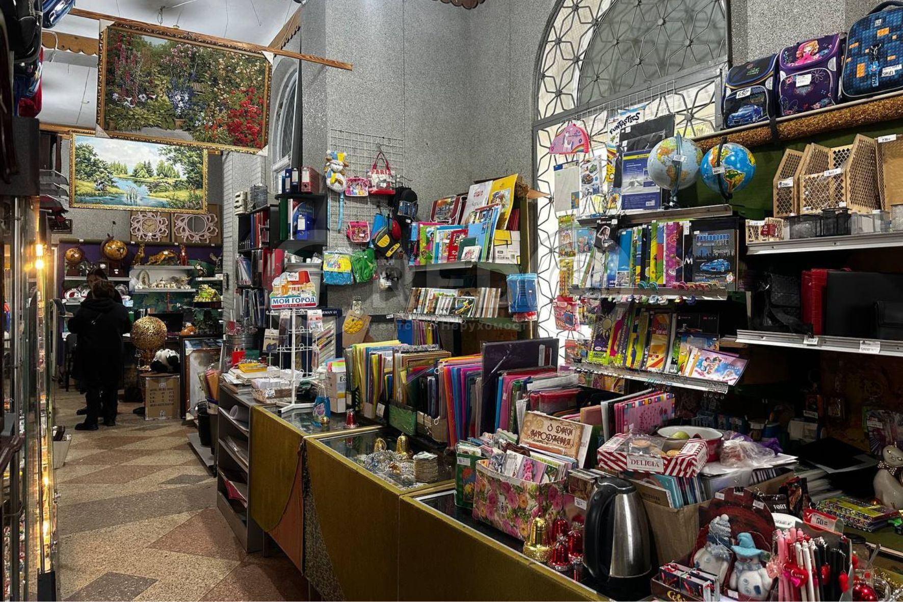 Аренда магазина 216.5 м², Гагарина просп.