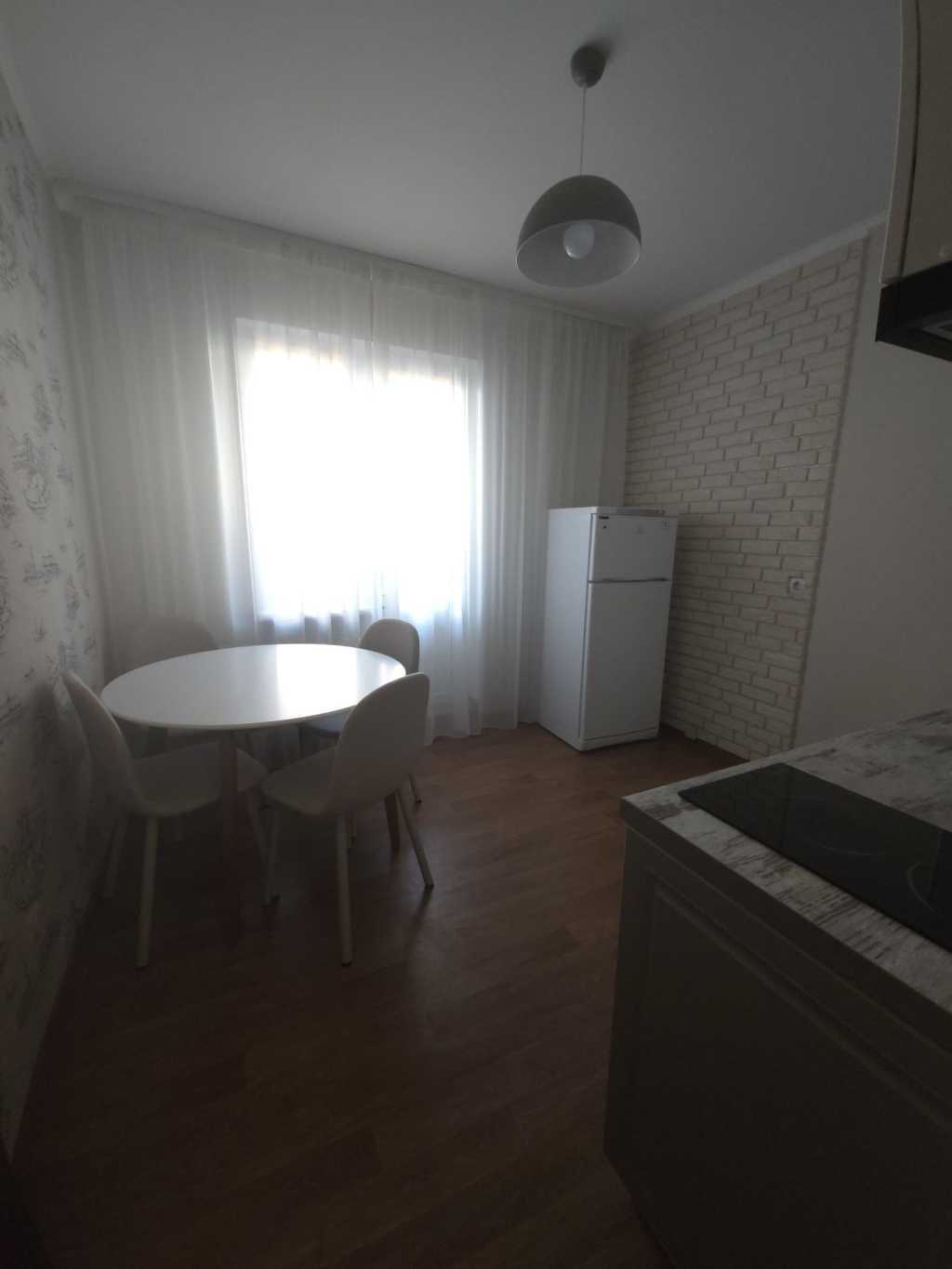 Продажа 1-комнатной квартиры 38 м², Елизаветы Чавдар ул., 34