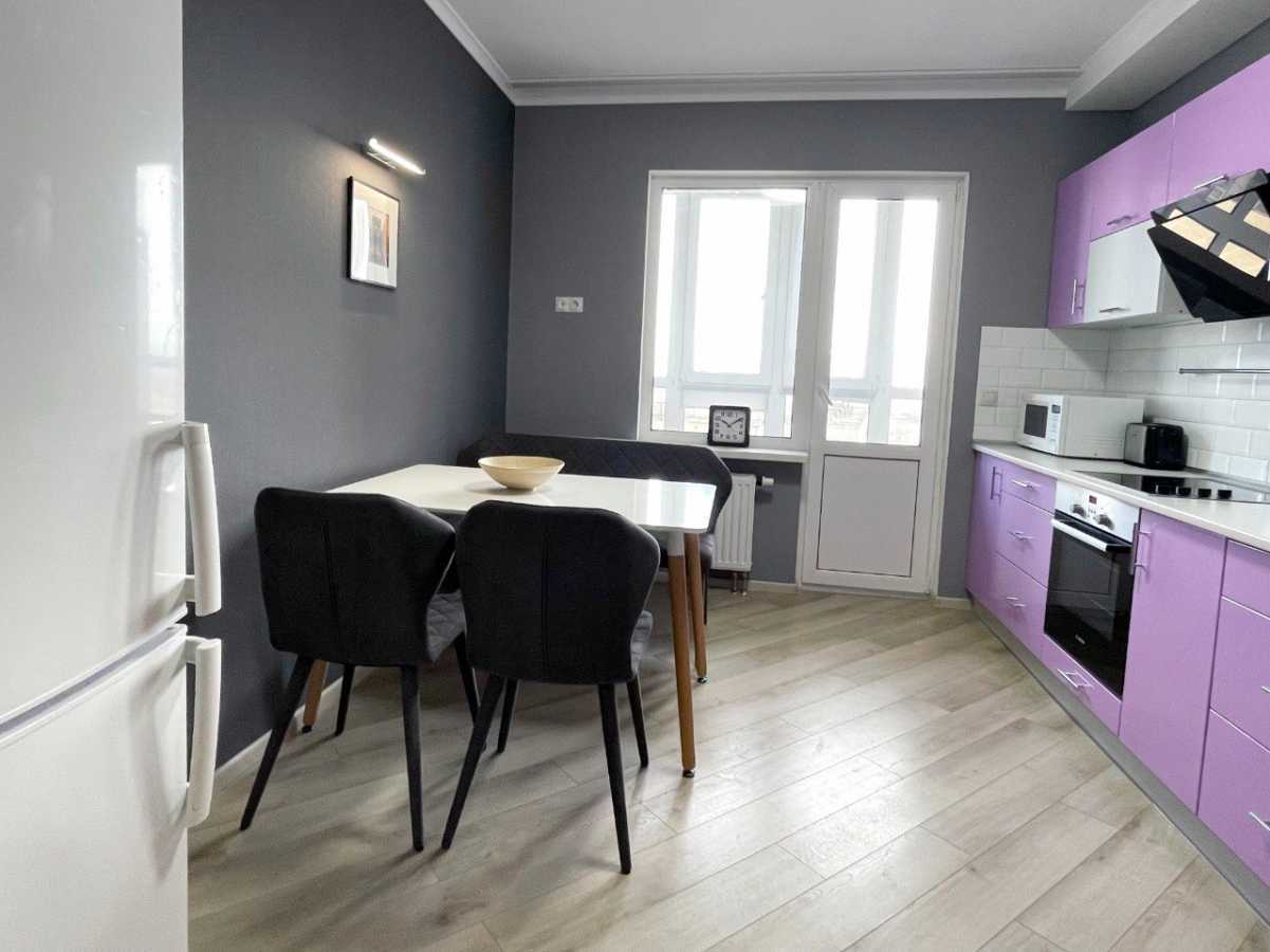 Аренда 2-комнатной квартиры 58 м², Бориса Гмыри ул.