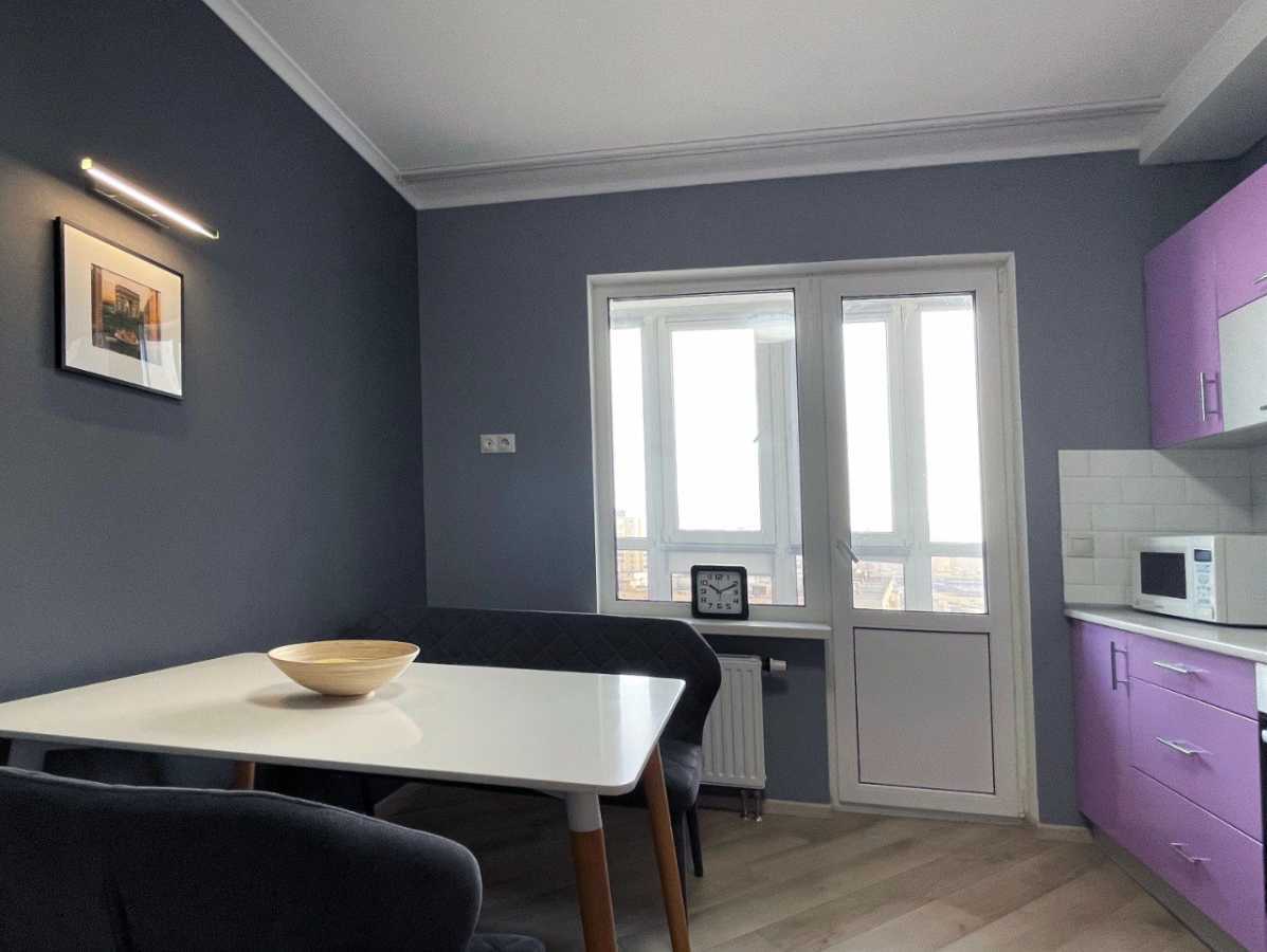 Аренда 2-комнатной квартиры 58 м², Бориса Гмыри ул.