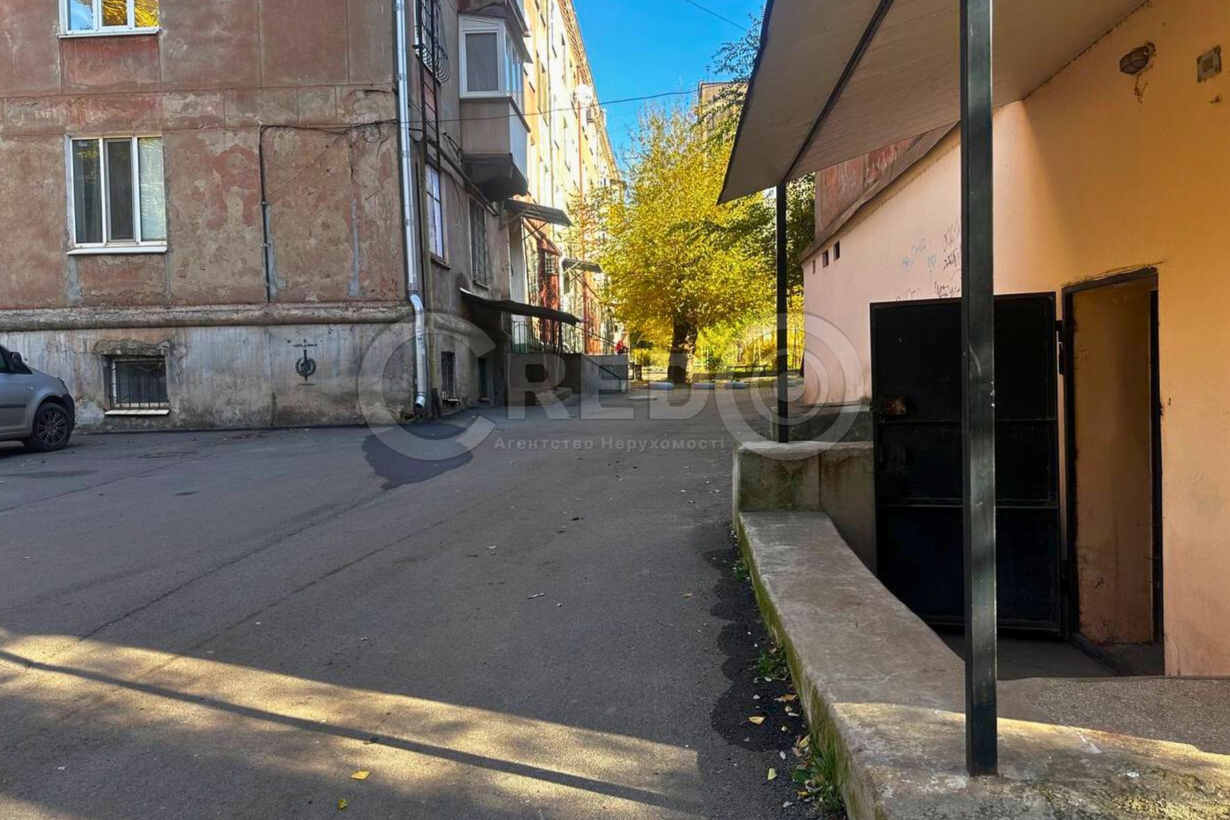 Продаж комерції 121.2 м², Тесленко вул.