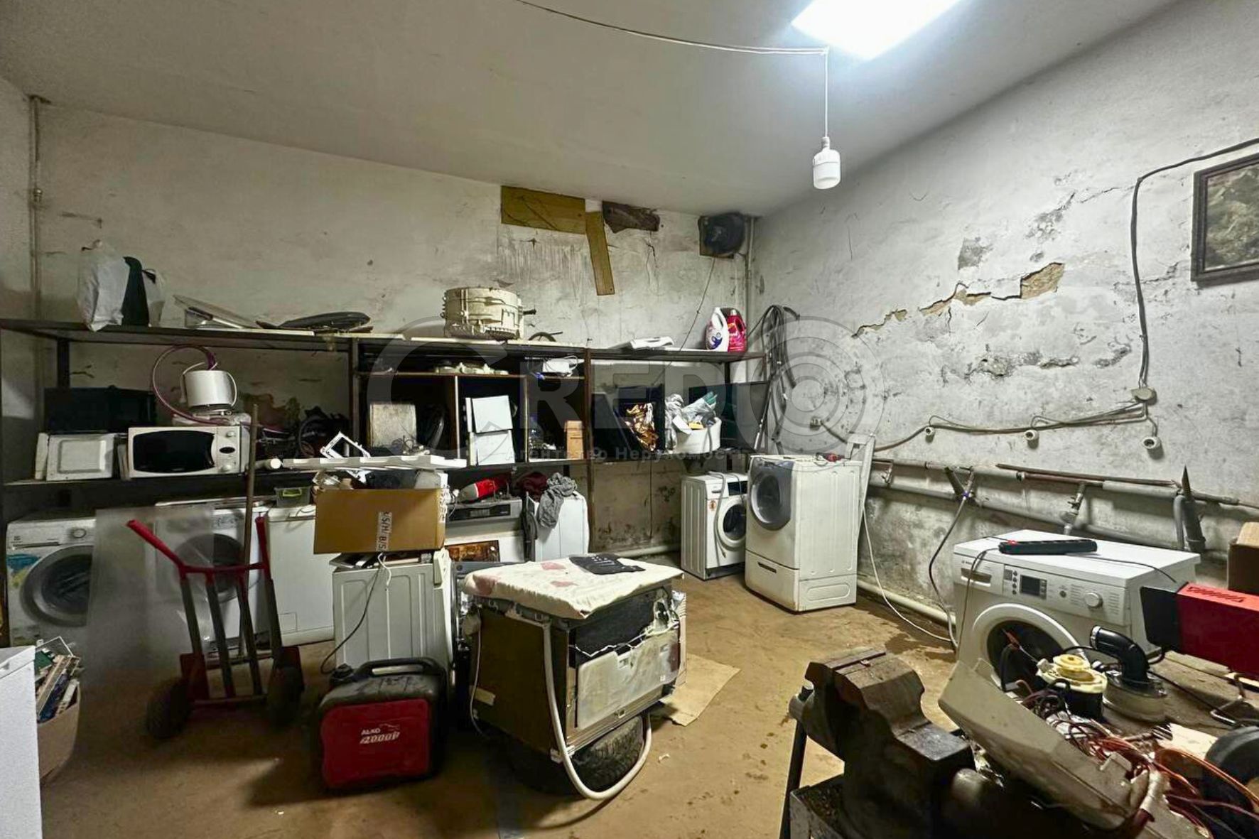 Продаж комерції 121.2 м², Тесленко вул.