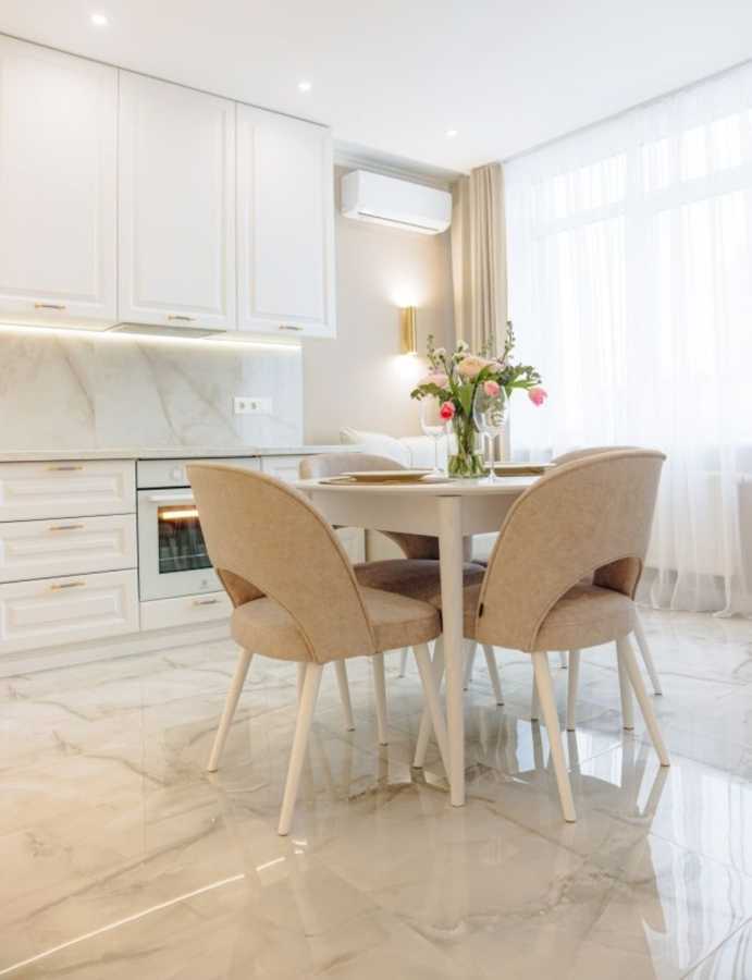 Оренда 2-кімнатної квартири 43 м², Чернігівська вул., 8а