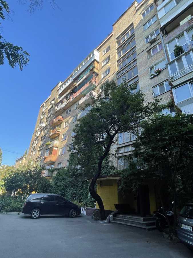 Продажа 1-комнатной квартиры 33 м², Чоколовский бул., 19