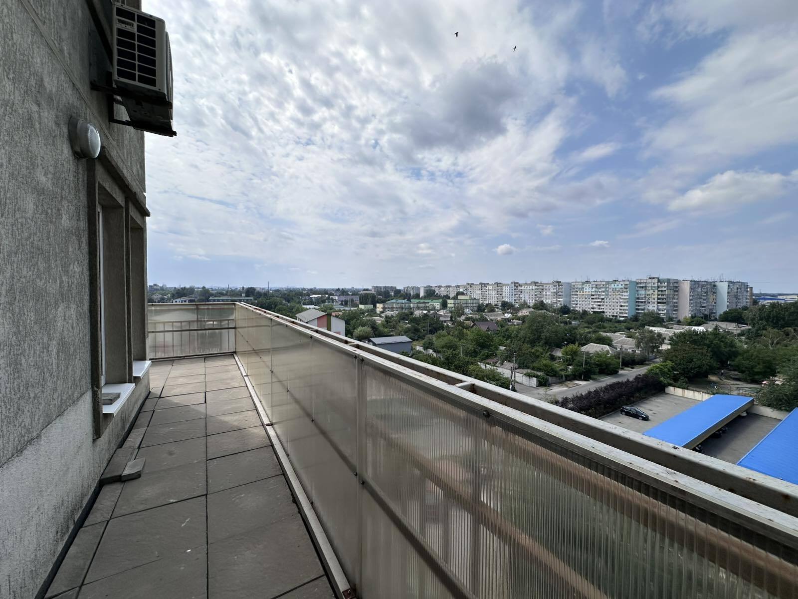 Продажа 3-комнатной квартиры 90 м², 8 Марта (Слобожанское) ул., 9В