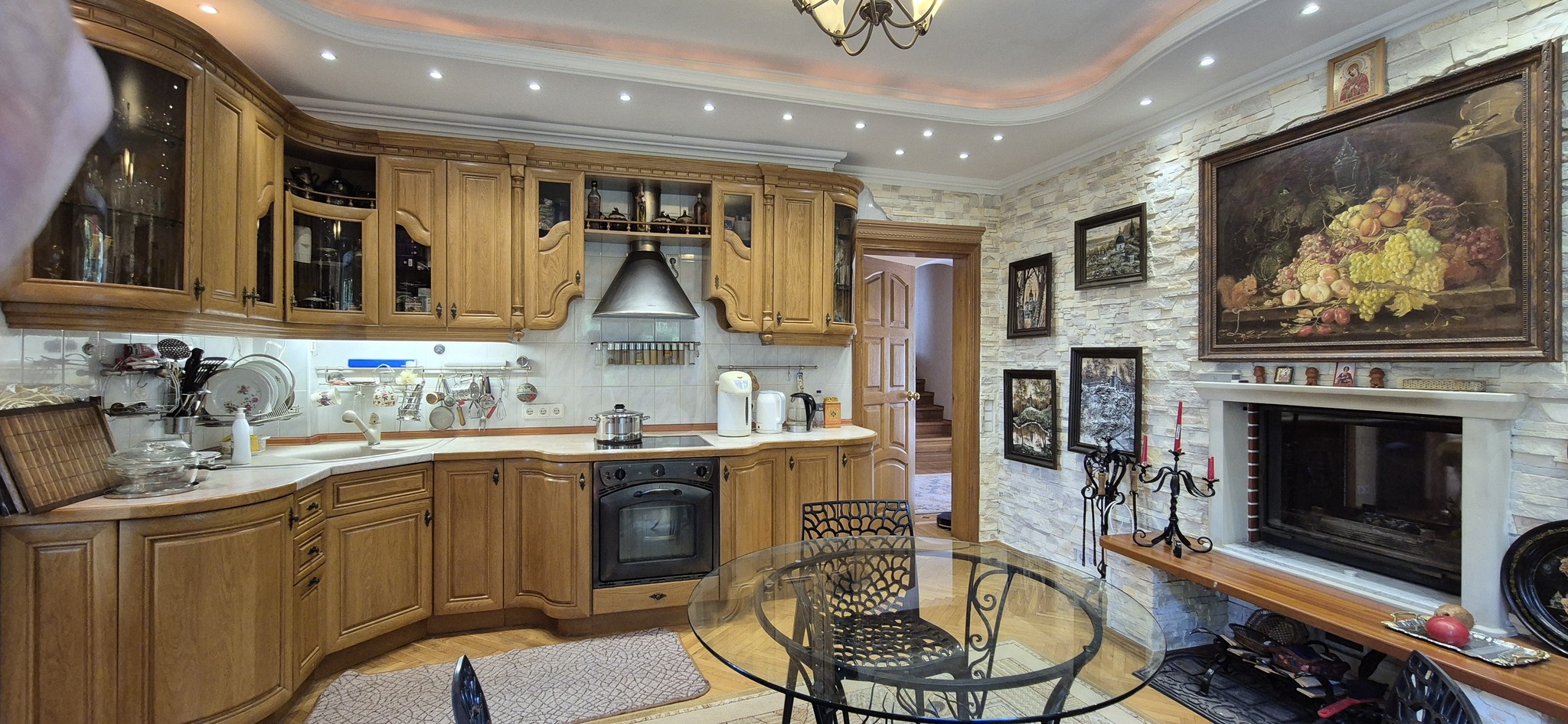 Аренда дома 550 м², Садова