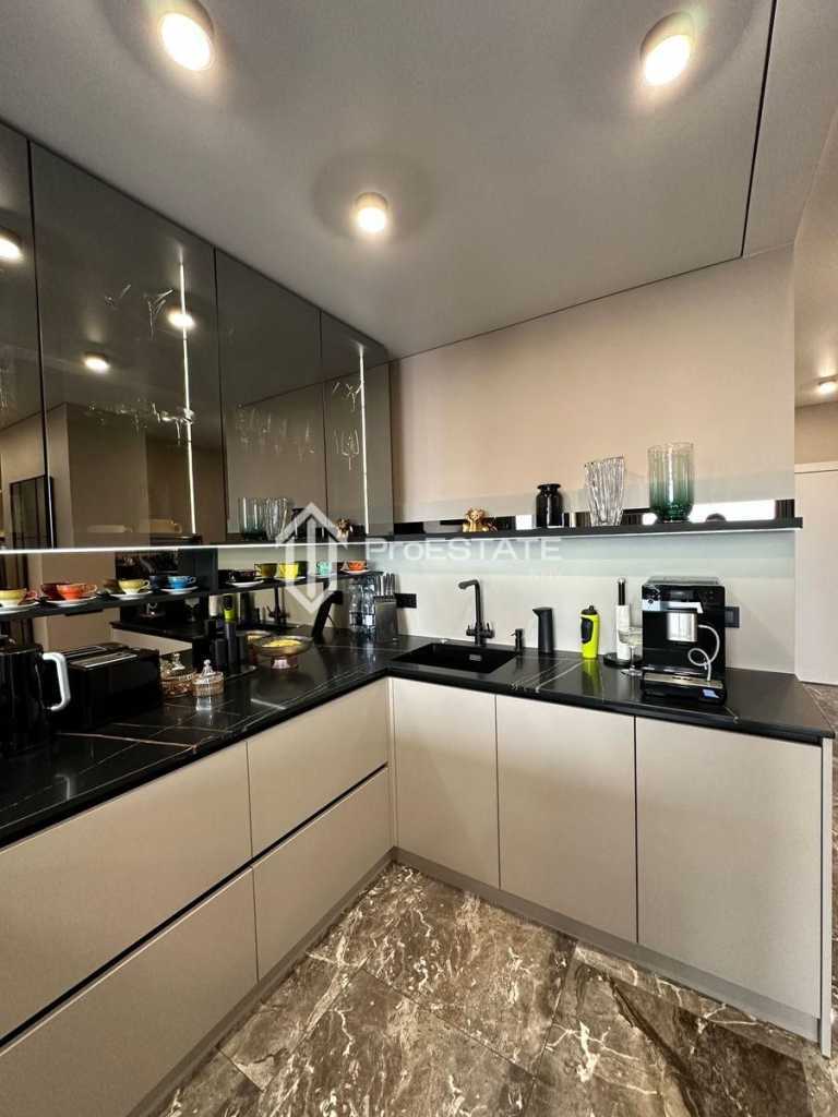 Продажа 3-комнатной квартиры 107 м², Заречная ул., 6К4