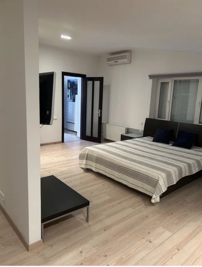 Оренда котеджу 150 м², Новоберегова вул.