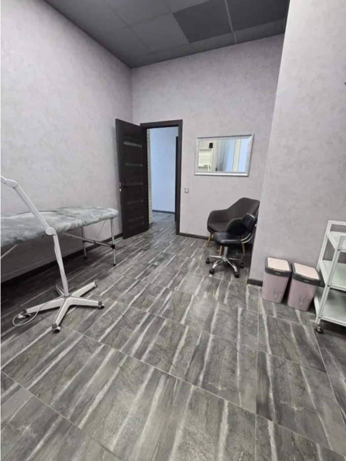 Оренда приміщення вільного призначення 29 м², Середньофонтанська вул.