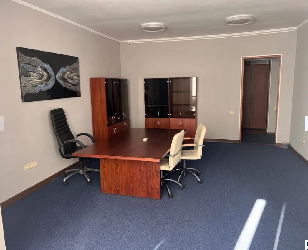 Аренда офиса 165 м², Тенистая ул.