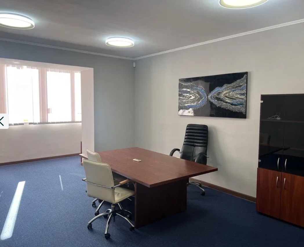 Аренда офиса 165 м², Тенистая ул.