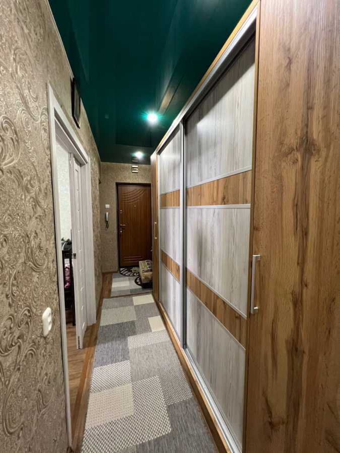 Продажа 3-комнатной квартиры 65.8 м², Романа Шухевича ул., 8