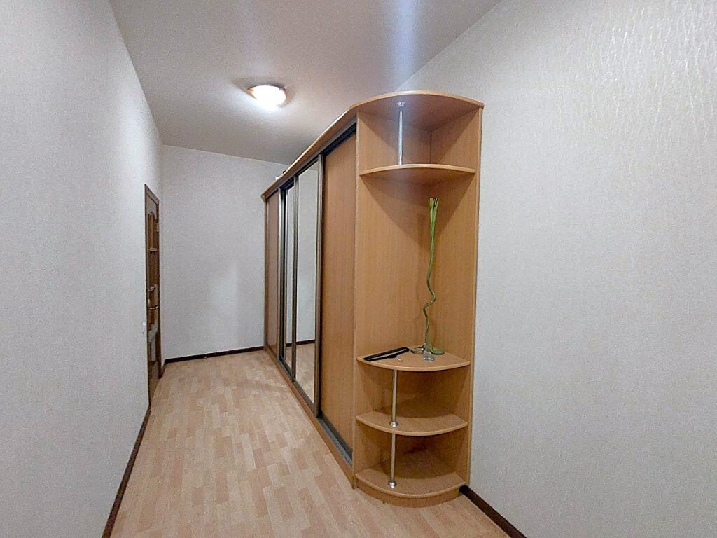 Аренда 2-комнатной квартиры 78 м², Екатерининская пл., 5