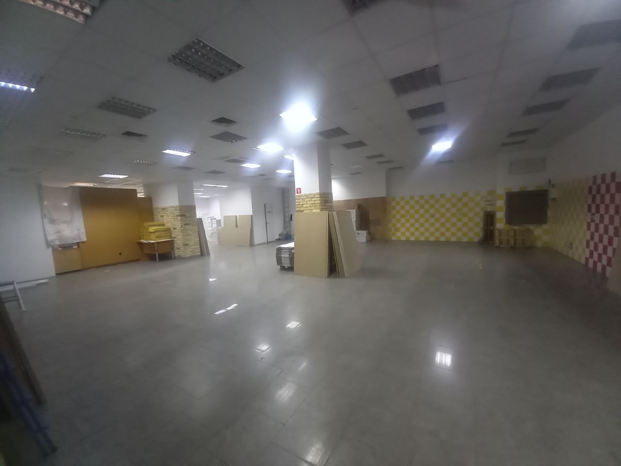 Аренда коммерции 930 м², Александра Поля просп., 59