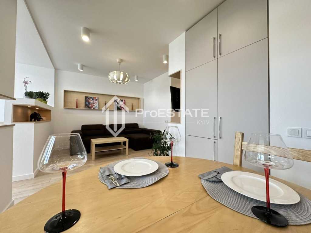 Продажа 1-комнатной квартиры 45 м², Вышгородская ул., 45/4