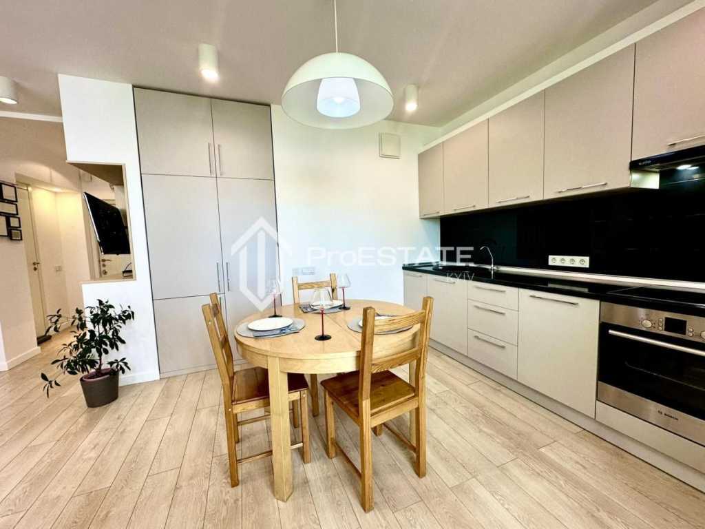 Продажа 1-комнатной квартиры 45 м², Вышгородская ул., 45/4