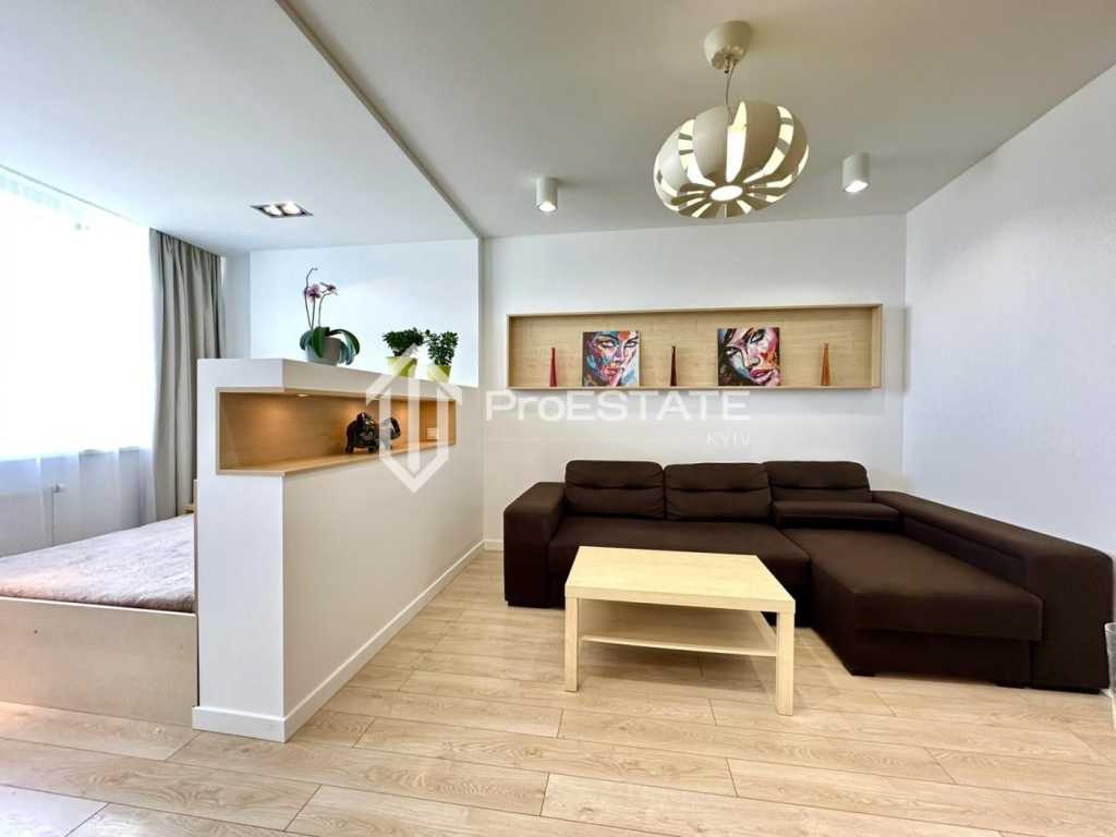 Продажа 1-комнатной квартиры 45 м², Вышгородская ул., 45/4