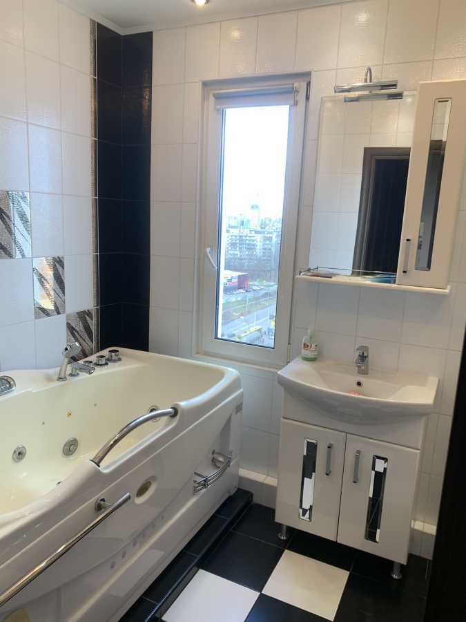 Аренда 2-комнатной квартиры 80 м², Европейская пл., Союзу, 19А