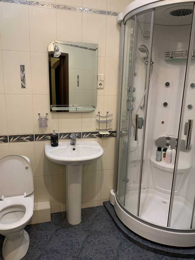 Аренда 2-комнатной квартиры 80 м², Европейская пл., Союзу, 19А