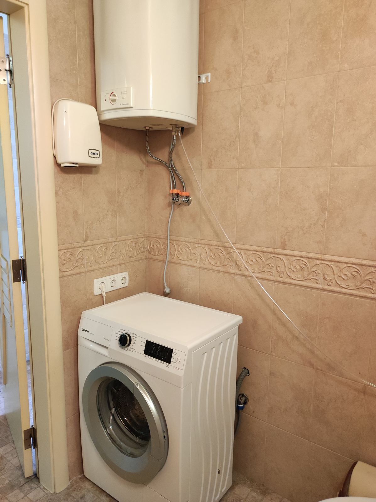 Аренда 3-комнатной квартиры 68 м², Чаривная ул., 125