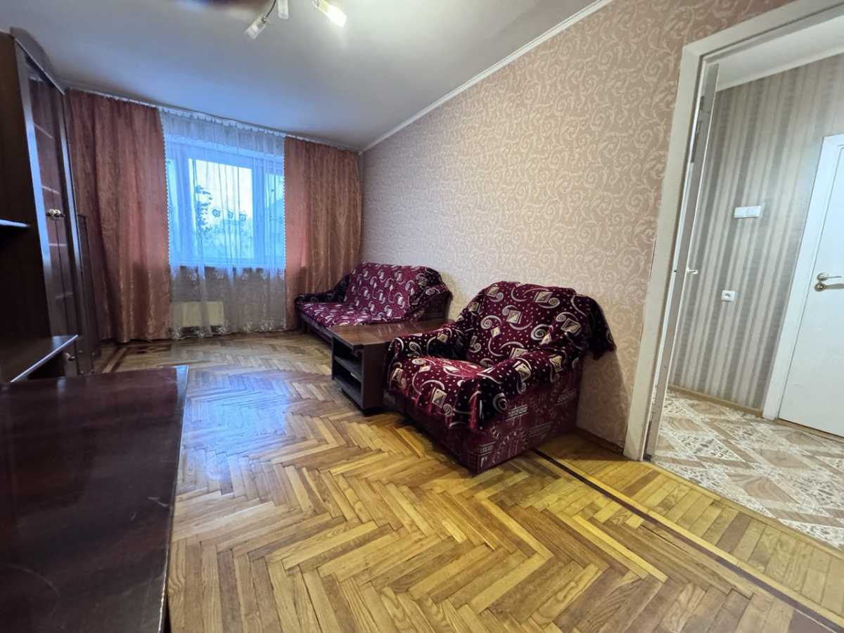 Аренда 1-комнатной квартиры 38 м², Героев Днепра ул., 34Б