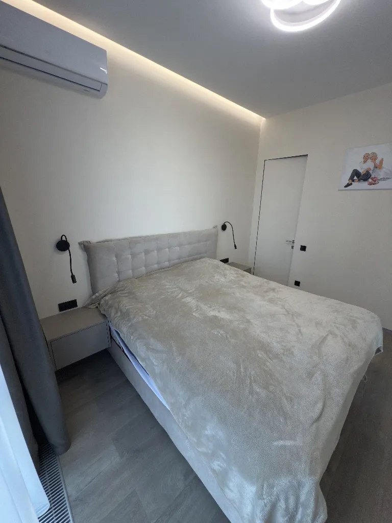 Продажа 3-комнатной квартиры 80 м², Костомаровская ул.