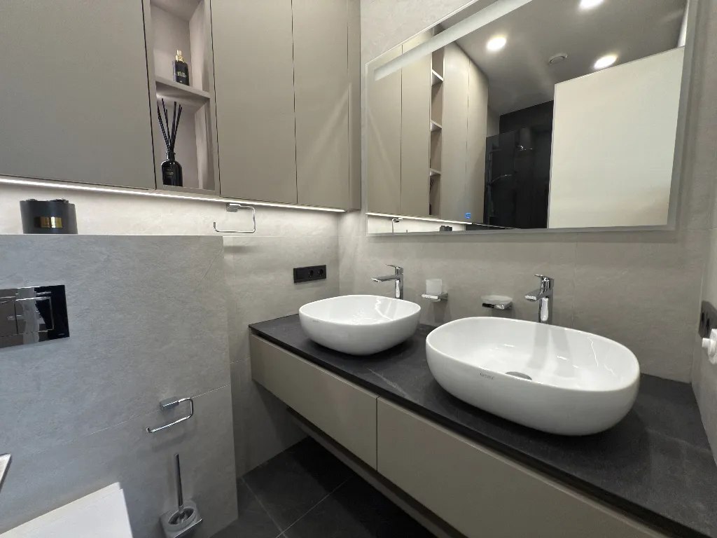 Продажа 3-комнатной квартиры 80 м², Костомаровская ул.