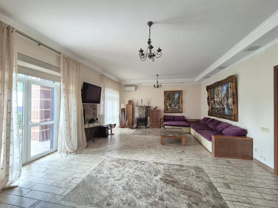 Аренда дома 500 м², Святищенская ул.