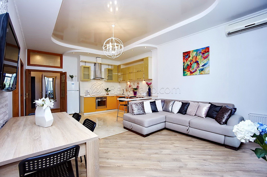 Аренда 4-комнатной квартиры 120 м², Гагаринское Плато ул., 5/3