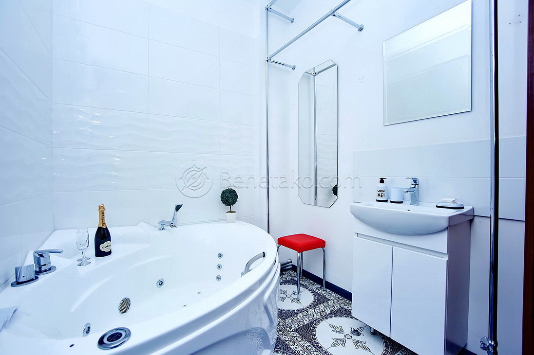 Аренда 4-комнатной квартиры 120 м², Гагаринское Плато ул., 5/3