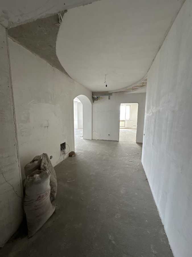 Продажа 4-комнатной квартиры 145 м², Голосеевский просп., 68