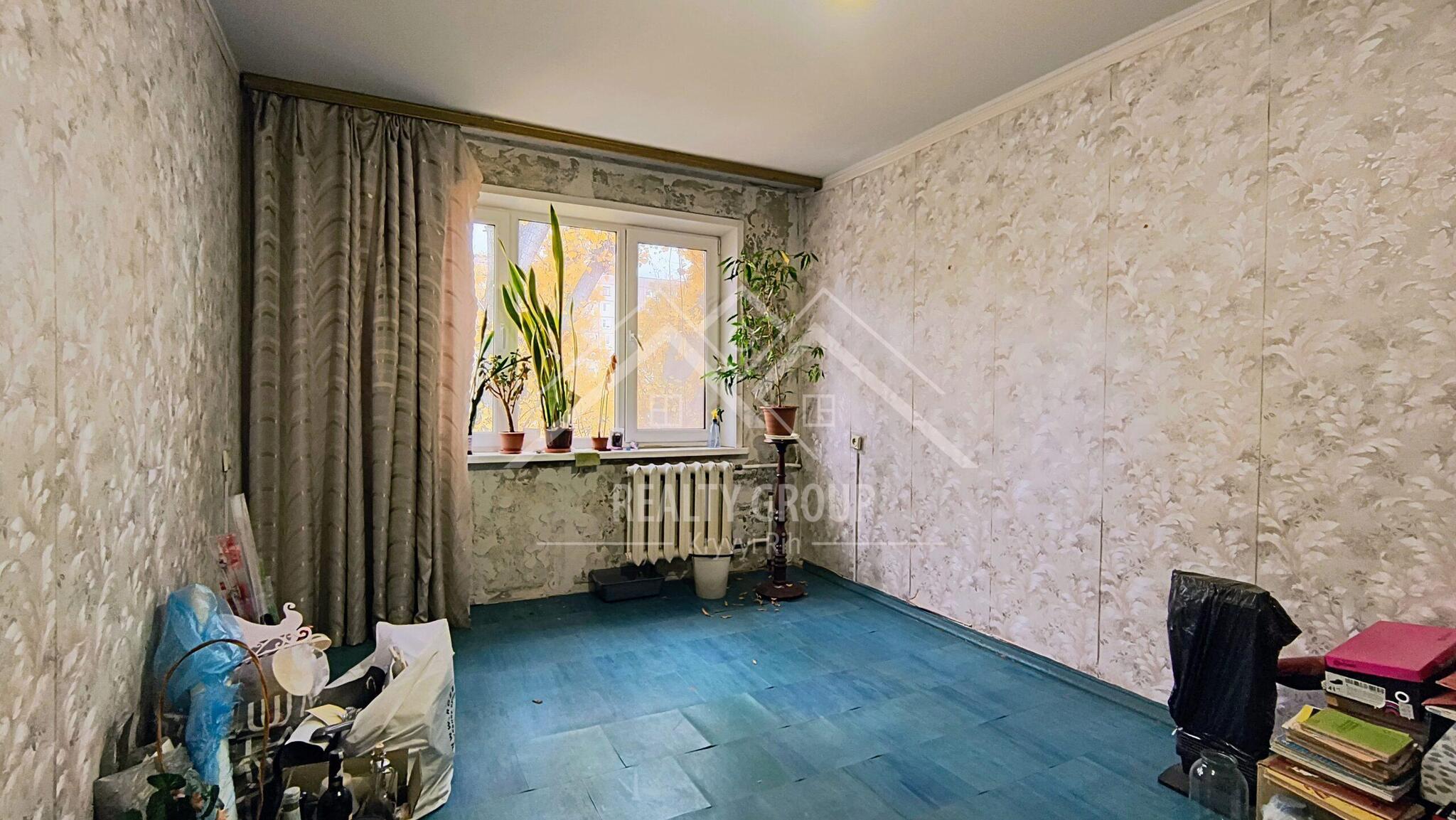 Продажа 3-комнатной квартиры 63 м², 200 летия Кривого Рога просп., 12