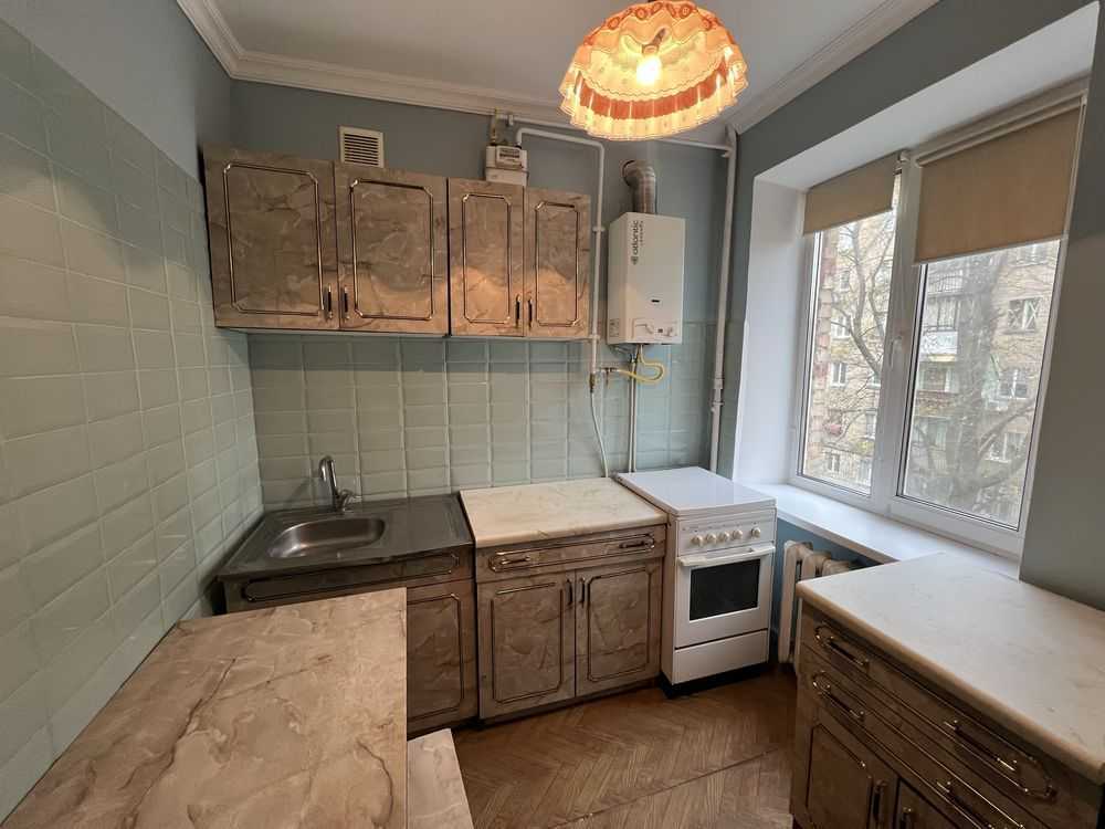 Оренда 2-кімнатної квартири 41.6 м², Машинобудівна вул.