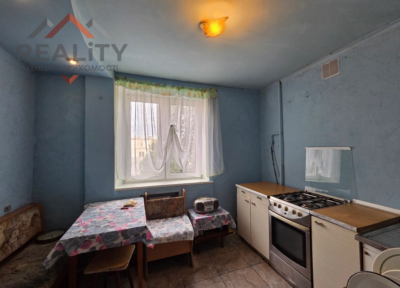 Оренда 2-кімнатної квартири 50 м², Новокримська вул.