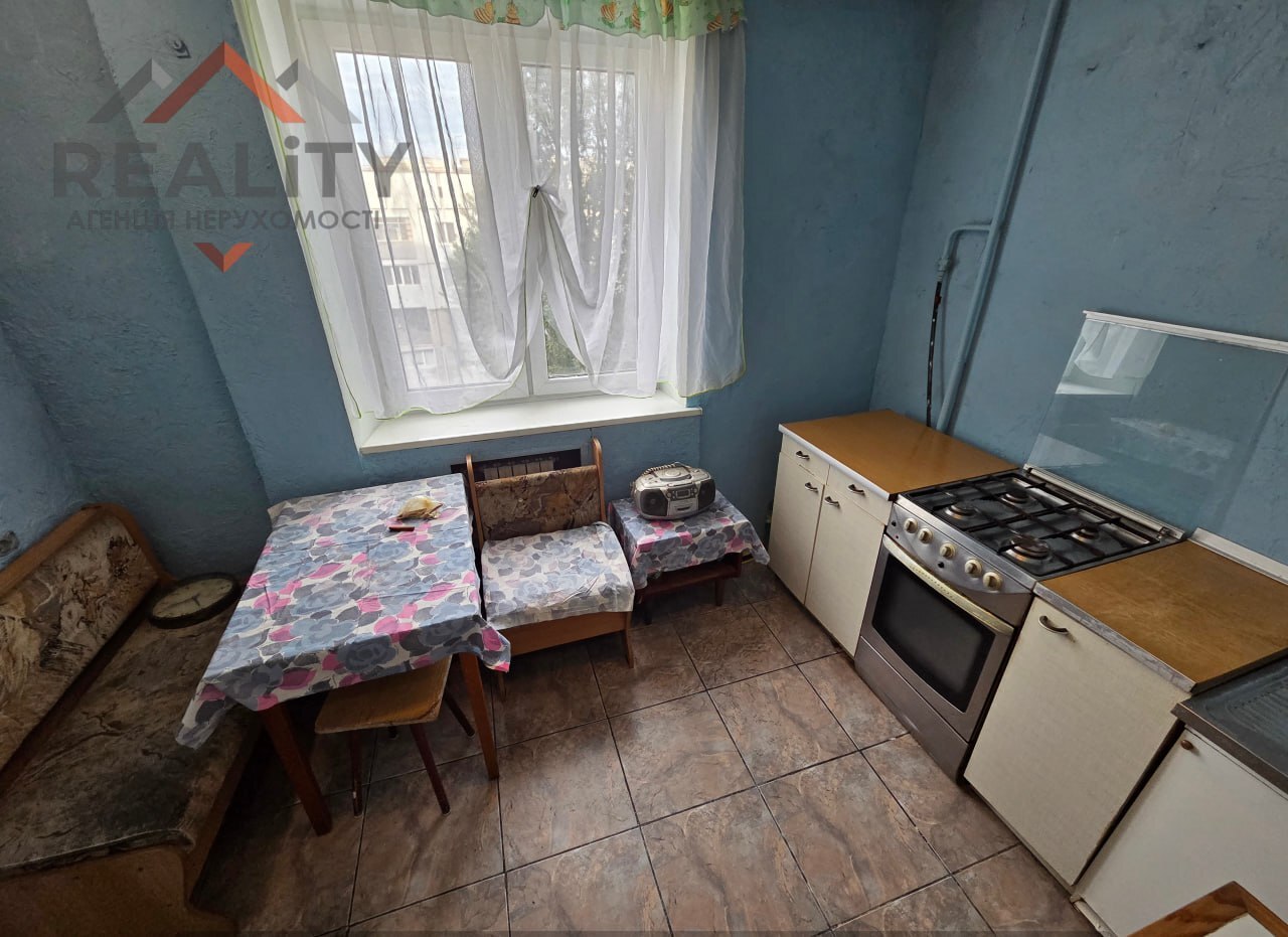 Оренда 2-кімнатної квартири 50 м², Новокримська вул.