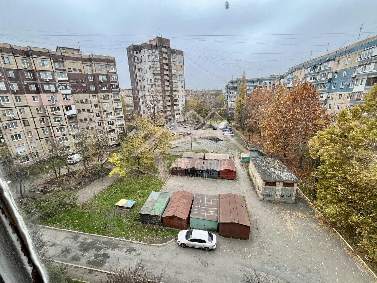 Продажа 2-комнатной квартиры 49 м², Горняцкий мкрн ул., 42