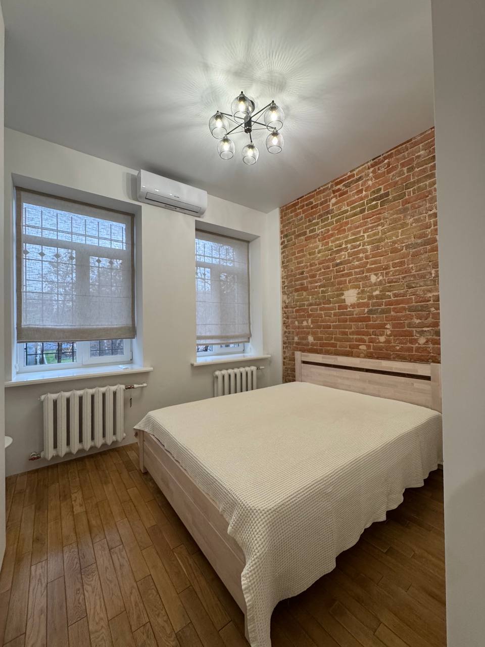 Оренда 3-кімнатної квартири 58 м², Столярова вул.