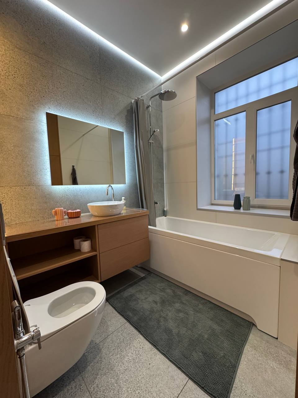 Оренда 3-кімнатної квартири 58 м², Столярова вул.