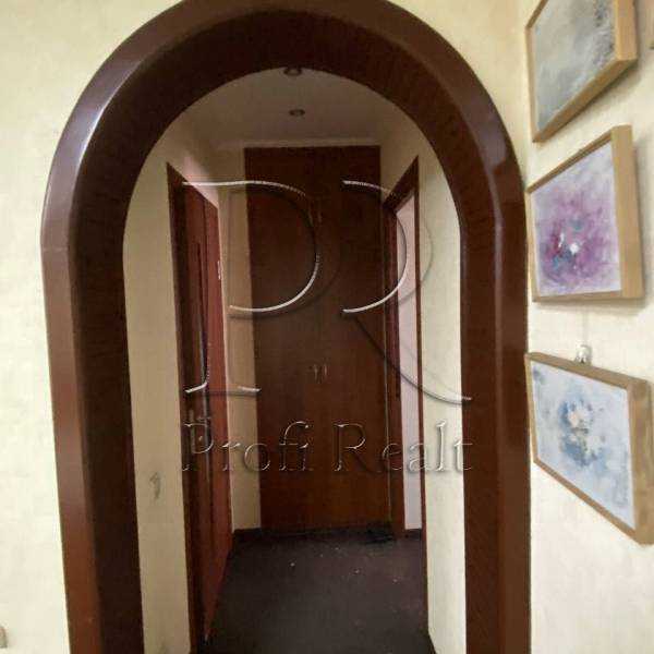 Продажа 3-комнатной квартиры 56 м², Берестейский, 79