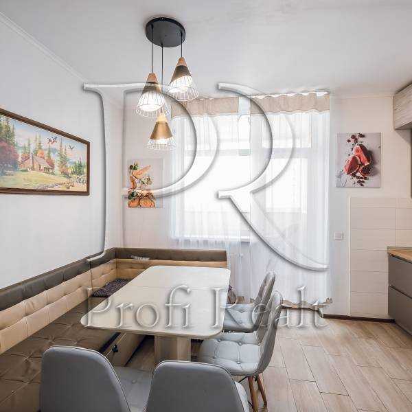 Продаж 2-кімнатної квартири 61 м², Олени Пчілки вул., 3Д