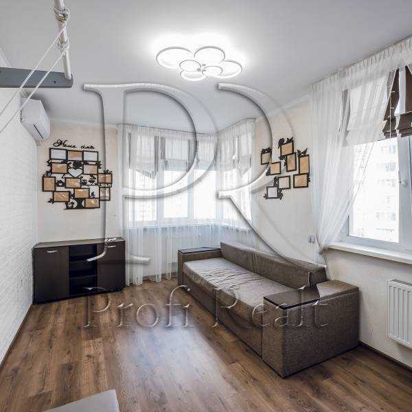 Продаж 2-кімнатної квартири 61 м², Олени Пчілки вул., 3Д