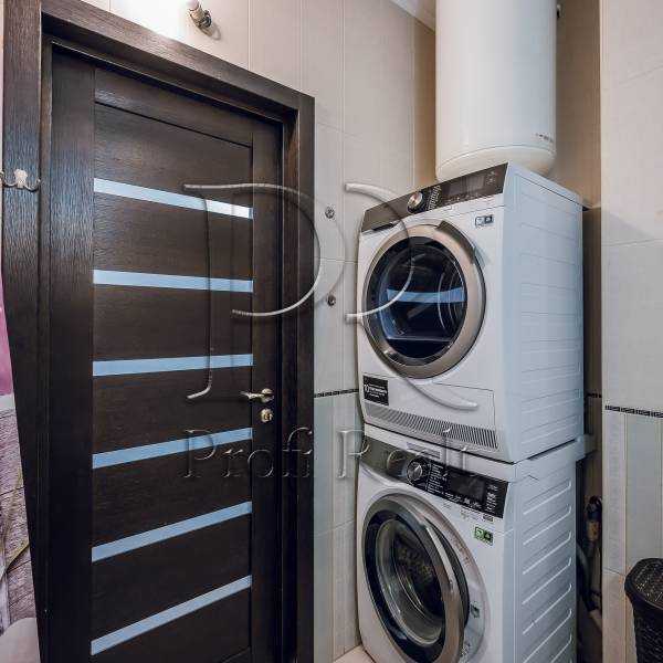 Продаж 2-кімнатної квартири 61 м², Олени Пчілки вул., 3Д