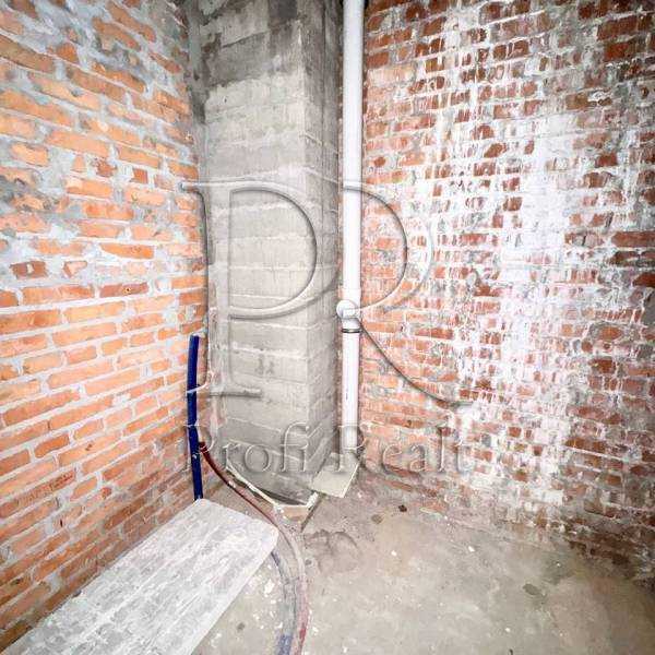 Продажа 1-комнатной квартиры 42 м², Победы просп., 67