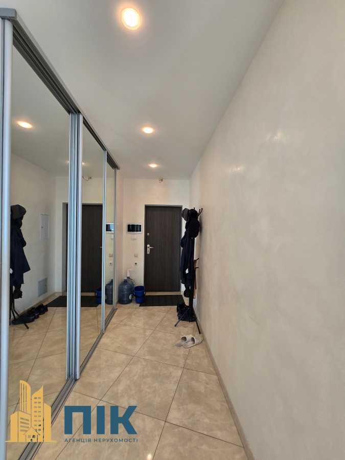 Продажа 3-комнатной квартиры 125 м², Героев Сталинграда просп., 2Д