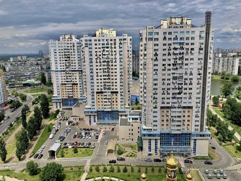 Продаж 1-кімнатної квартири 51.3 м², Юрія Шумського вул., 1