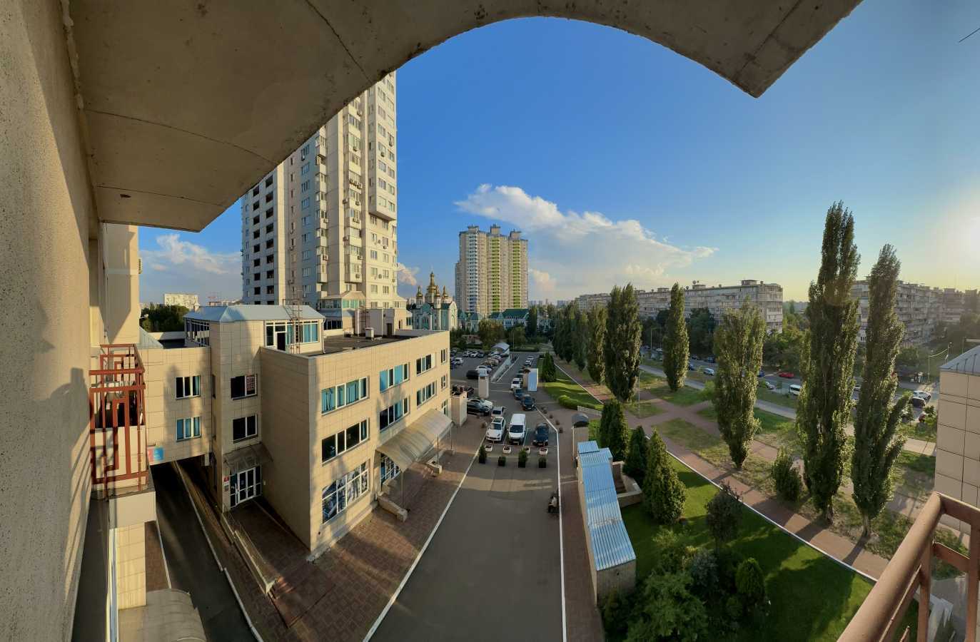Продаж 1-кімнатної квартири 51.3 м², Юрія Шумського вул., 1