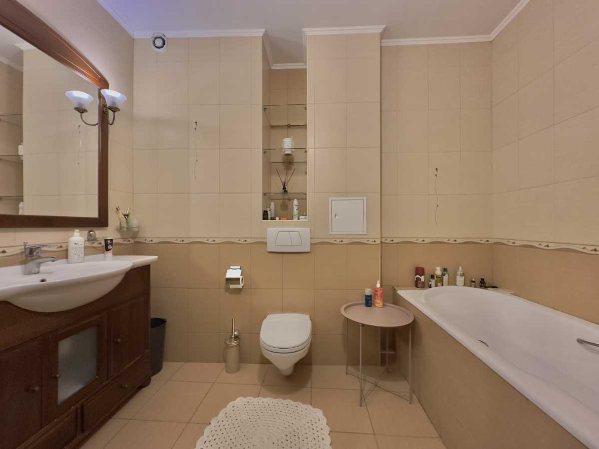 Продаж 1-кімнатної квартири 51.3 м², Юрія Шумського вул., 1