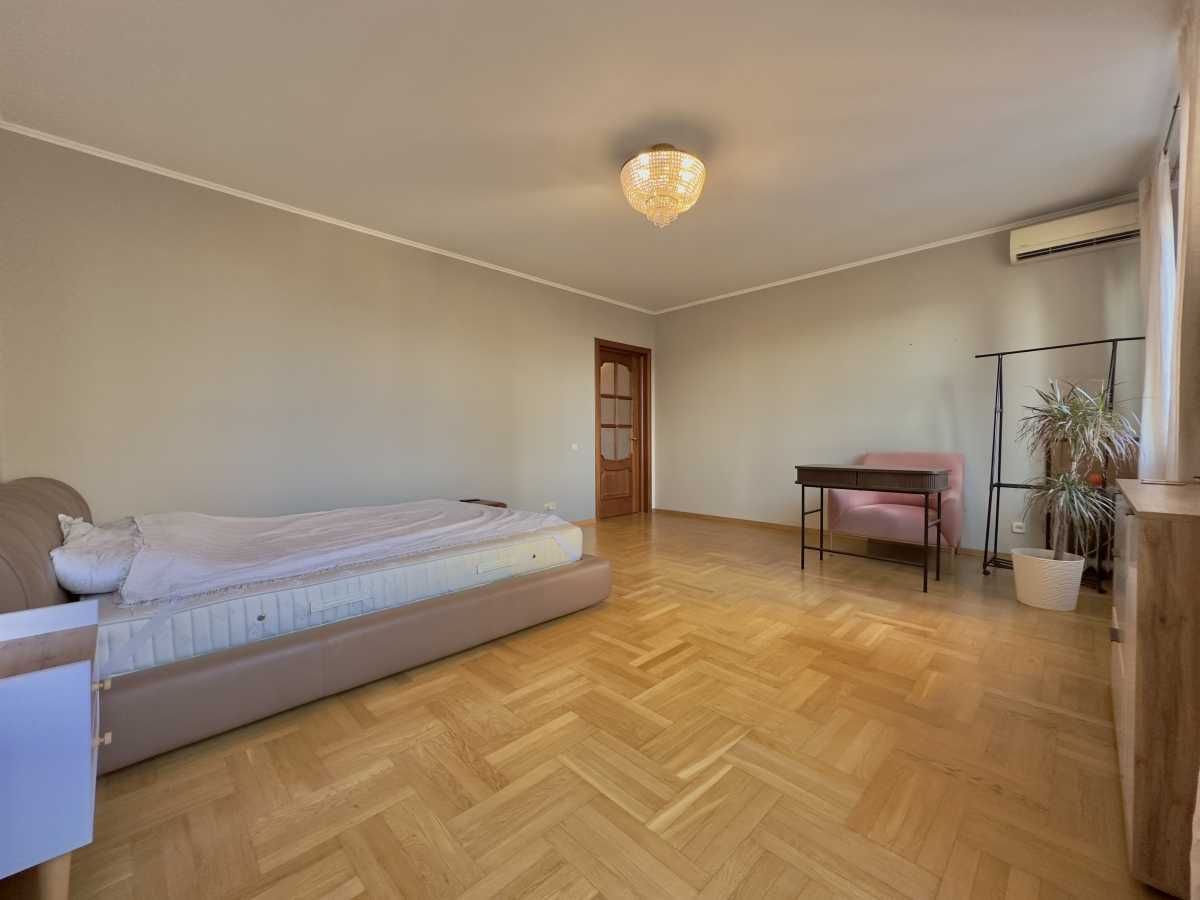 Продаж 1-кімнатної квартири 51.3 м², Юрія Шумського вул., 1